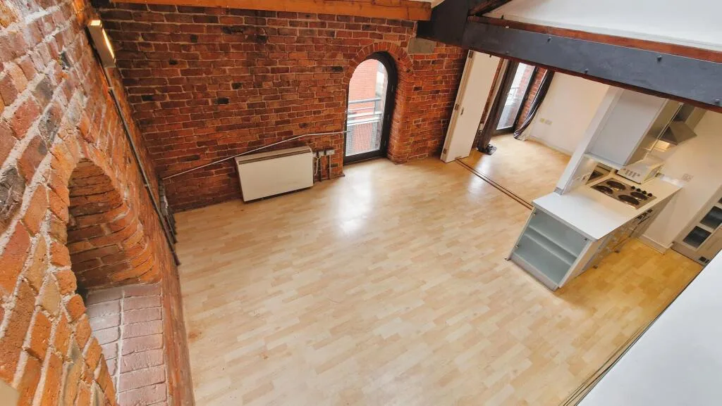 2 bedroom duplex for rent