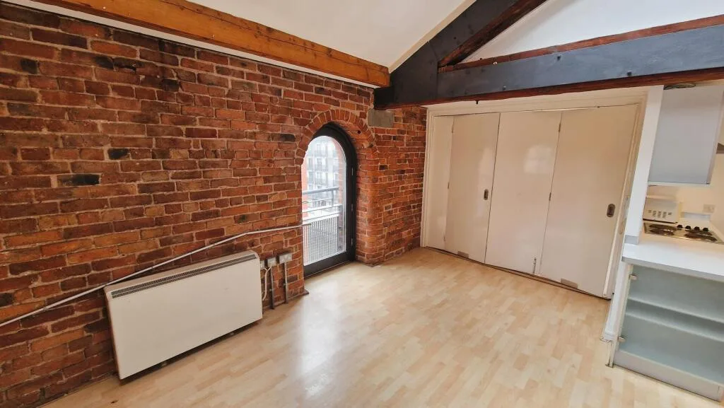 2 bedroom duplex for rent