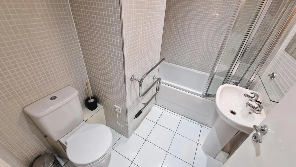 2 bedroom duplex for rent