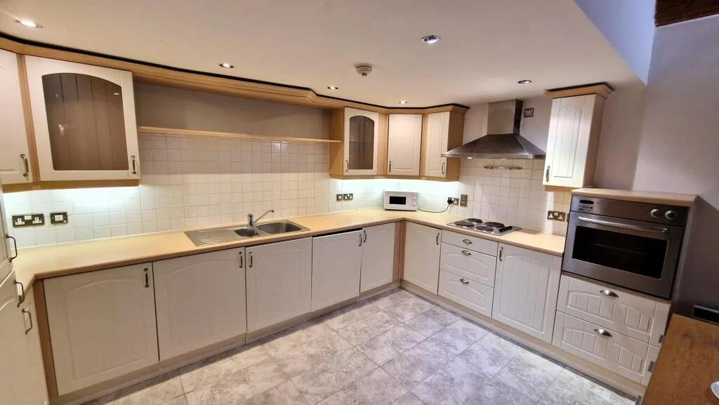 2 bedroom apartment for rent