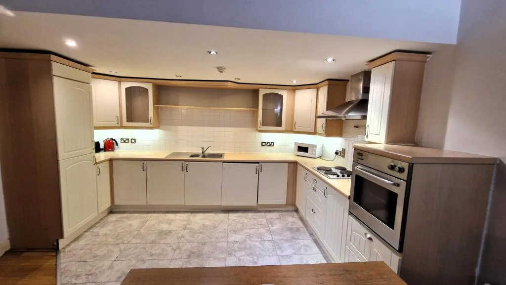 2 bedroom apartment for rent