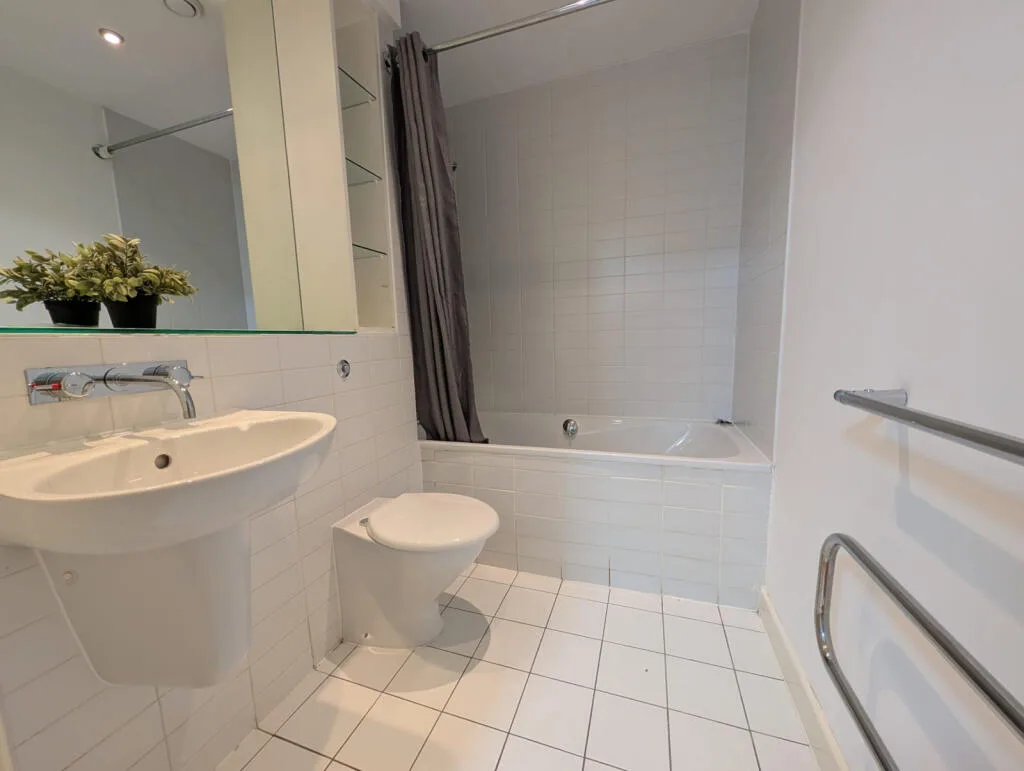 2 bedroom apartment for rent
