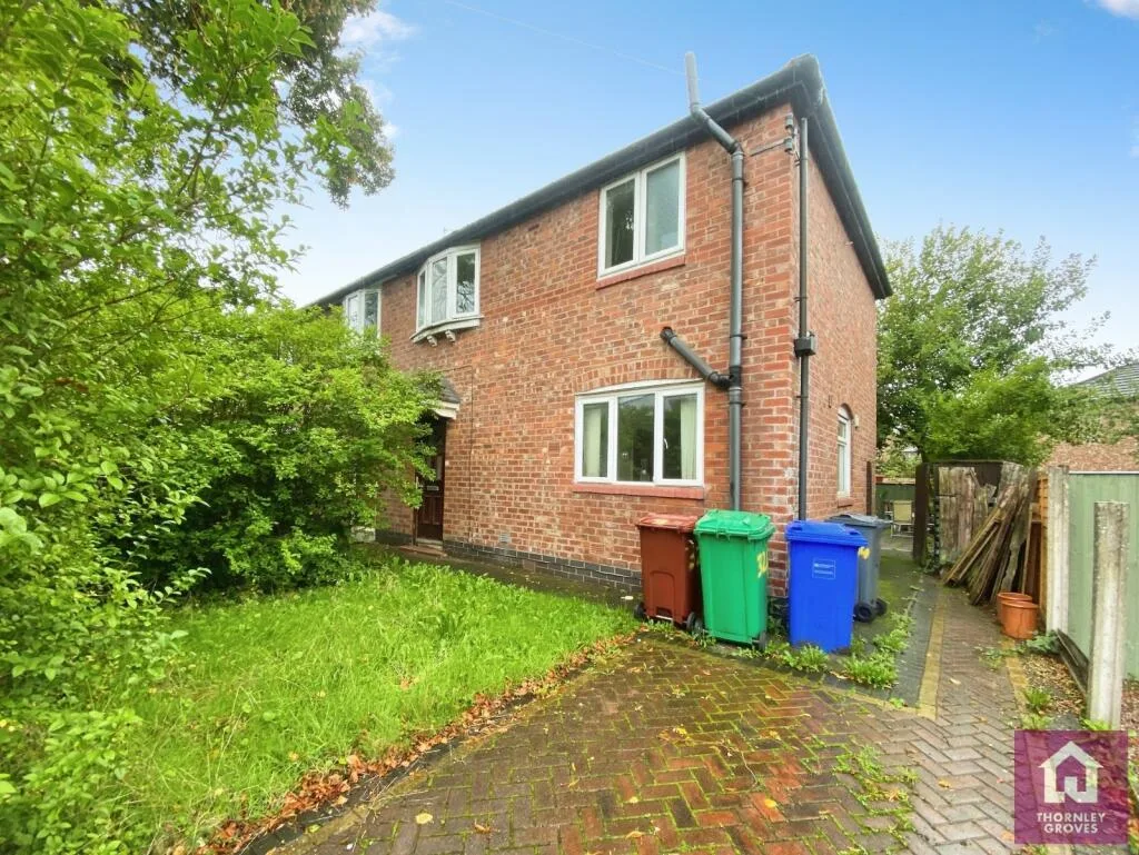 3 bedroom end of terrace house for rent