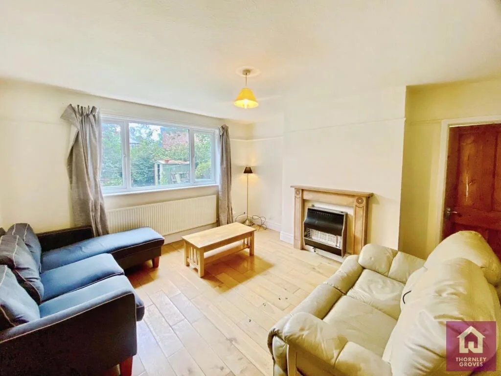 3 bedroom end of terrace house for rent