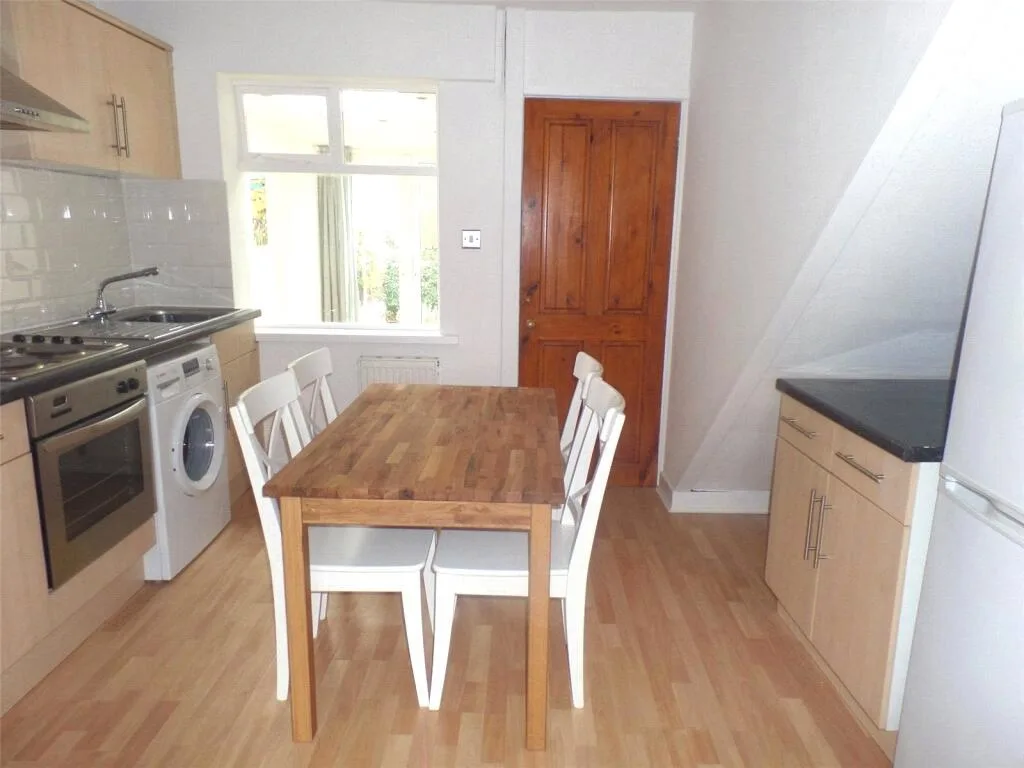 2 bedroom terraced house for rent