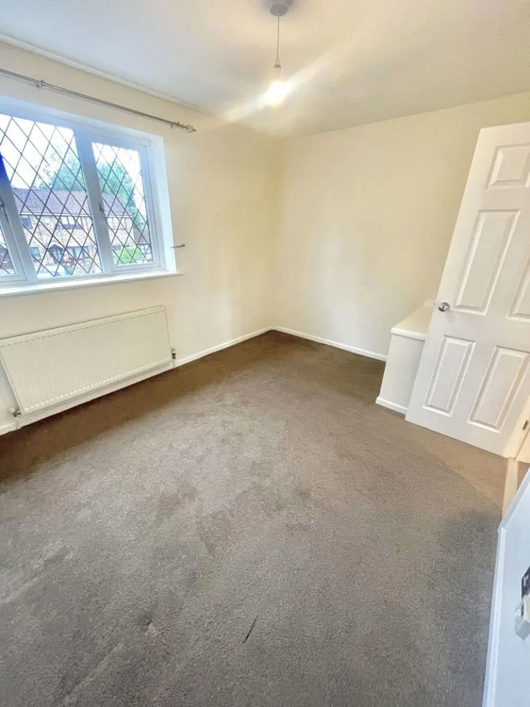 2 bedroom detached house for rent