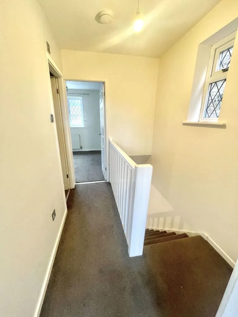 2 bedroom detached house for rent