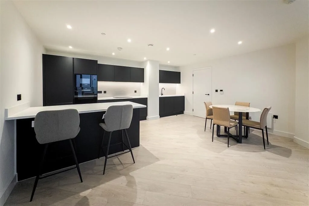 3 bedroom apartment for rent