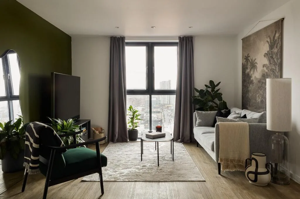 3 bedroom flat for rent