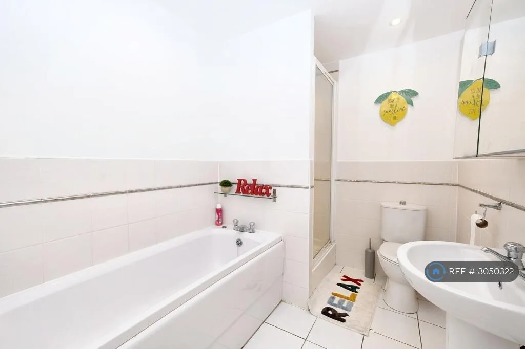 2 bedroom penthouse for rent