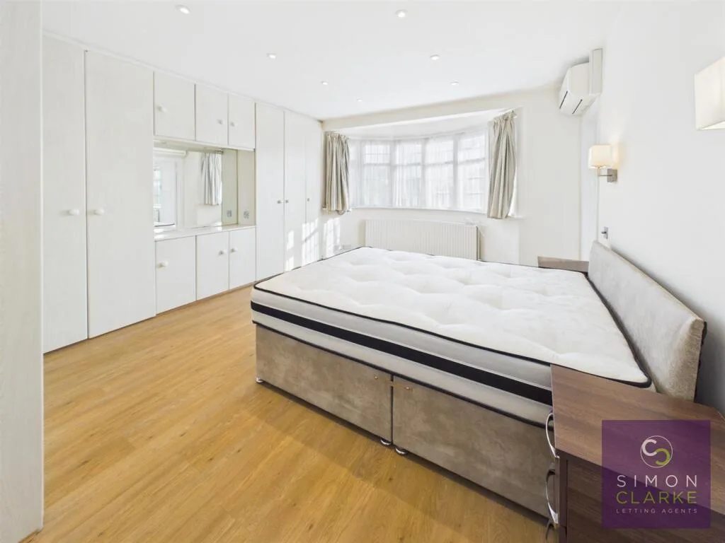 4 bedroom detached house for rent