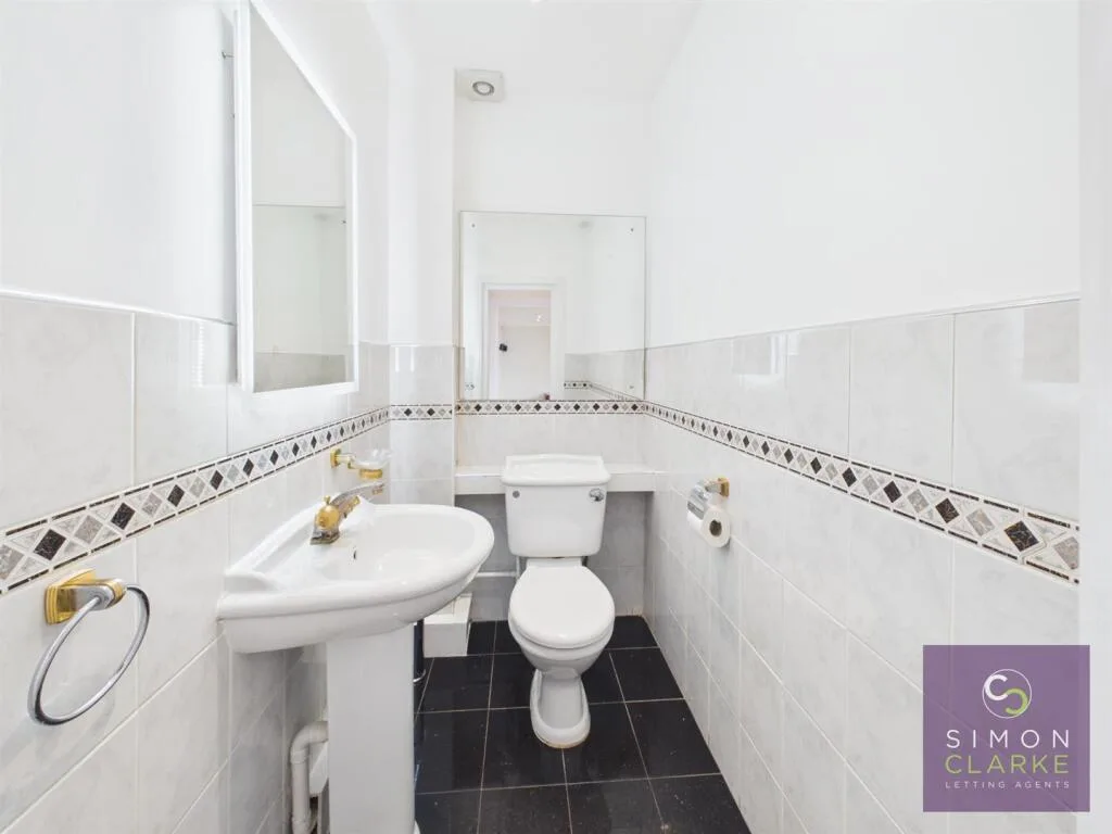 4 bedroom detached house for rent