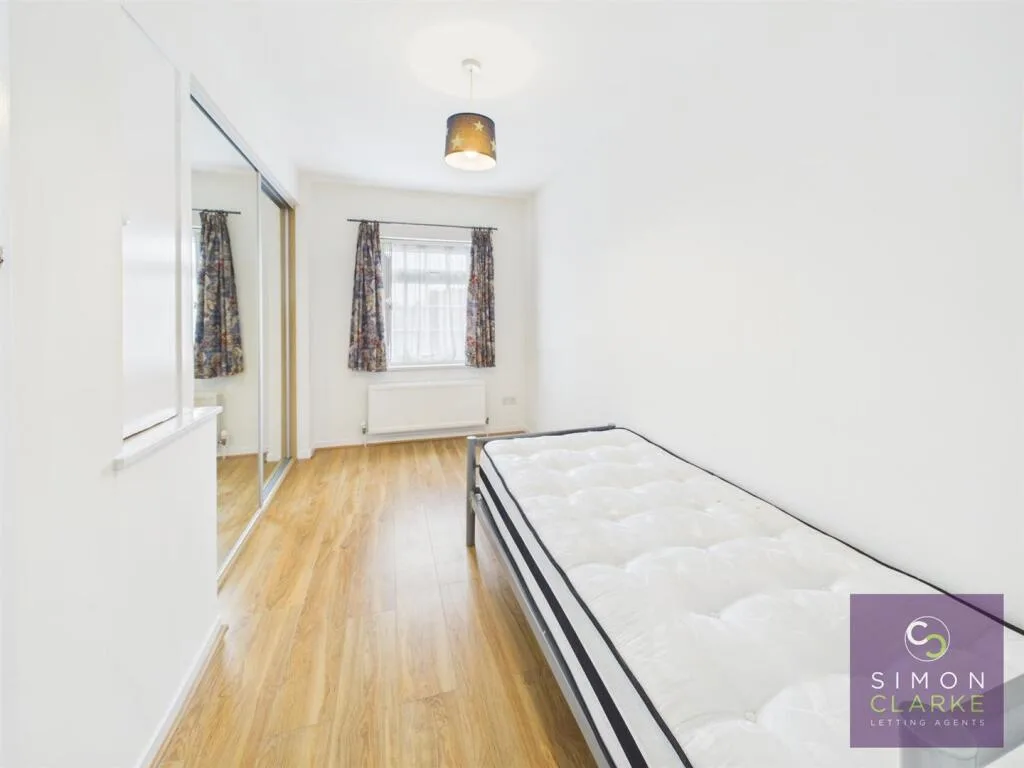 4 bedroom detached house for rent