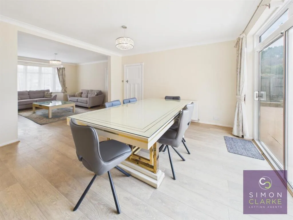 4 bedroom detached house for rent