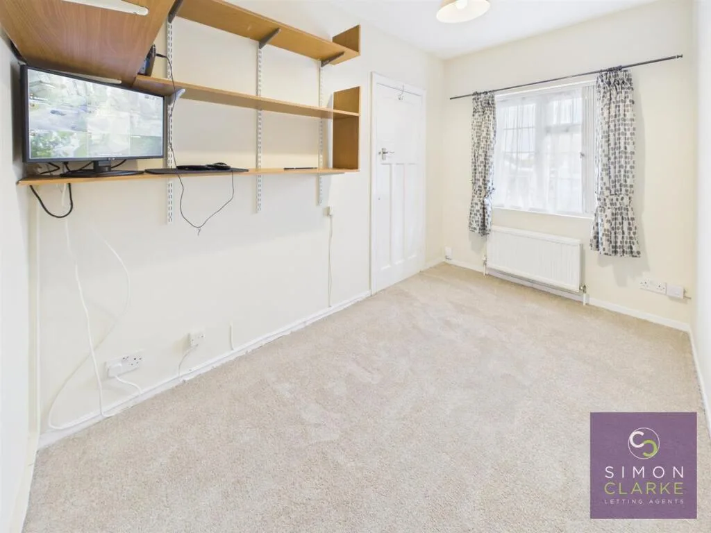 4 bedroom detached house for rent