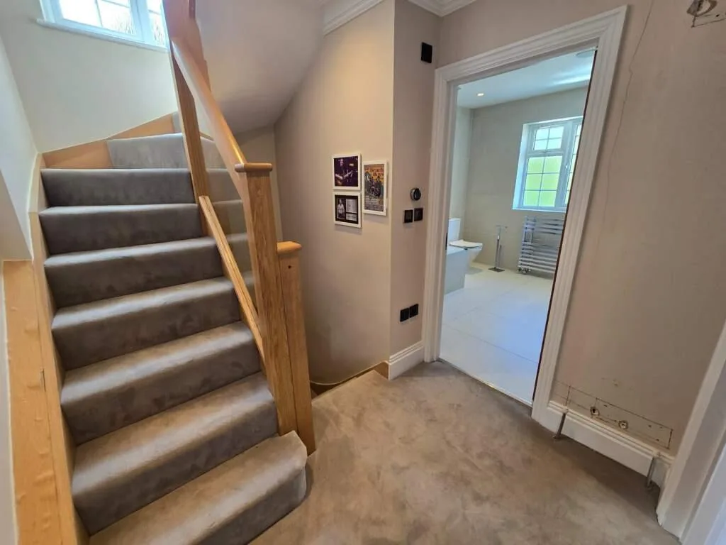 4 bedroom semi-detached house for rent