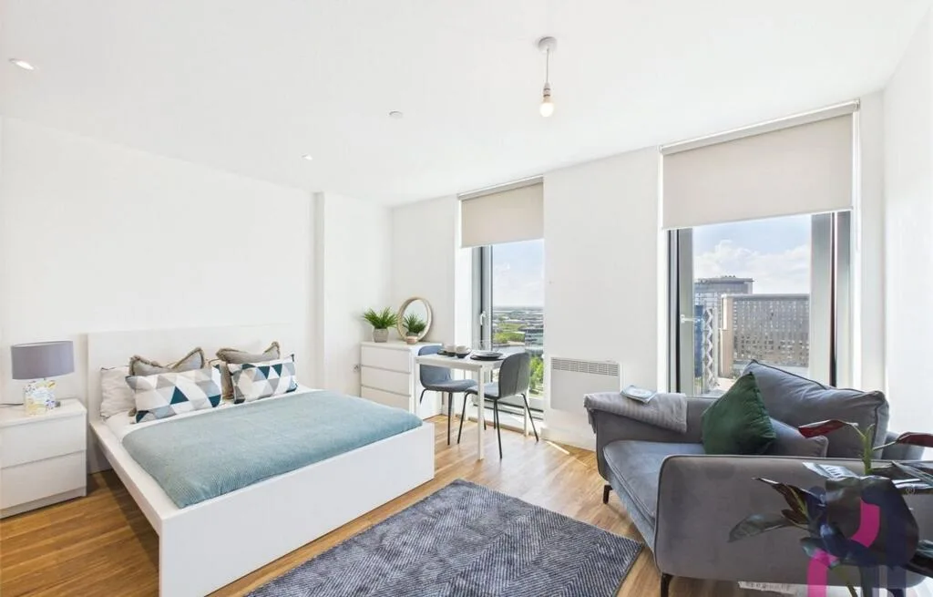 Studio flat for rent