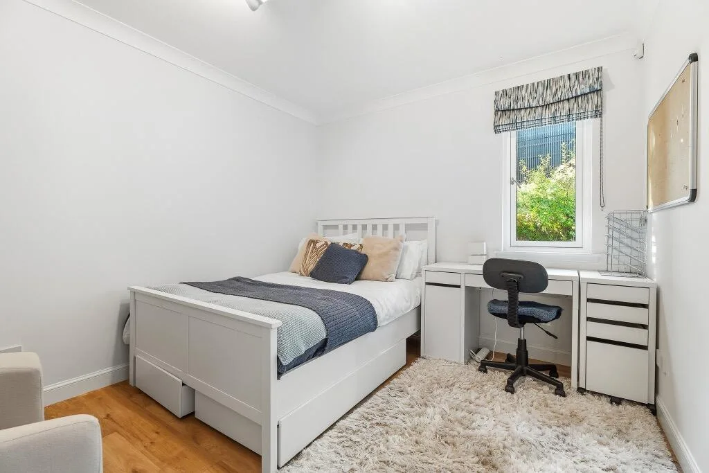 4 bedroom flat for rent