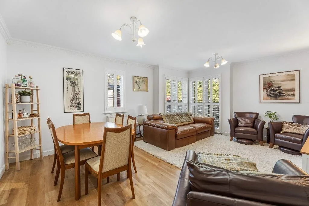 4 bedroom flat for rent