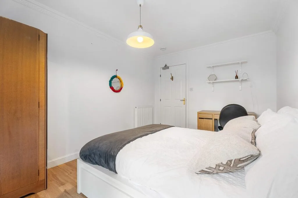 4 bedroom flat for rent