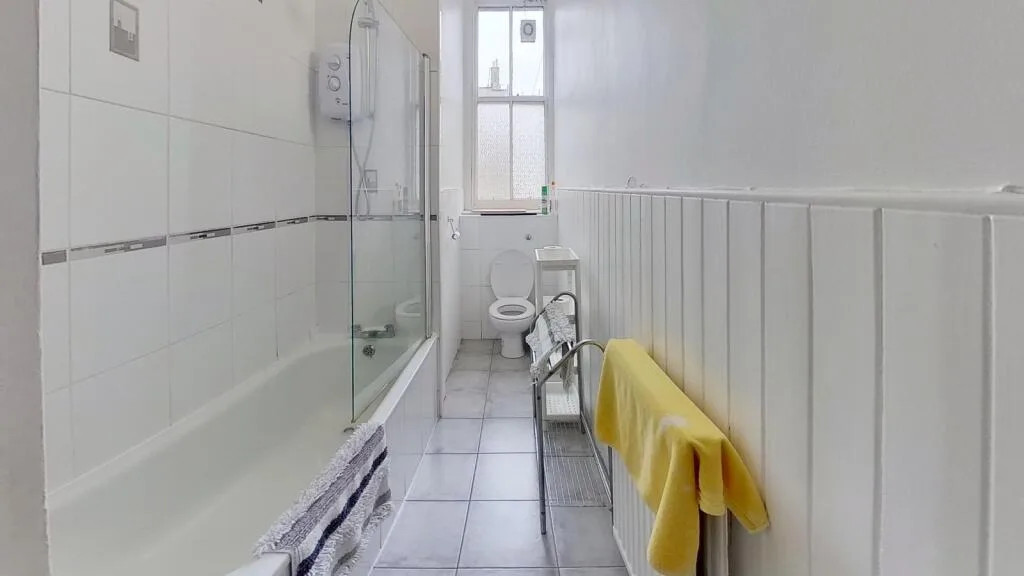 4 bedroom flat for rent