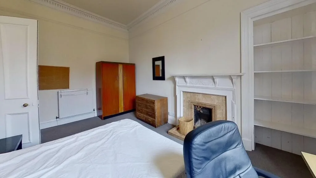 4 bedroom flat for rent