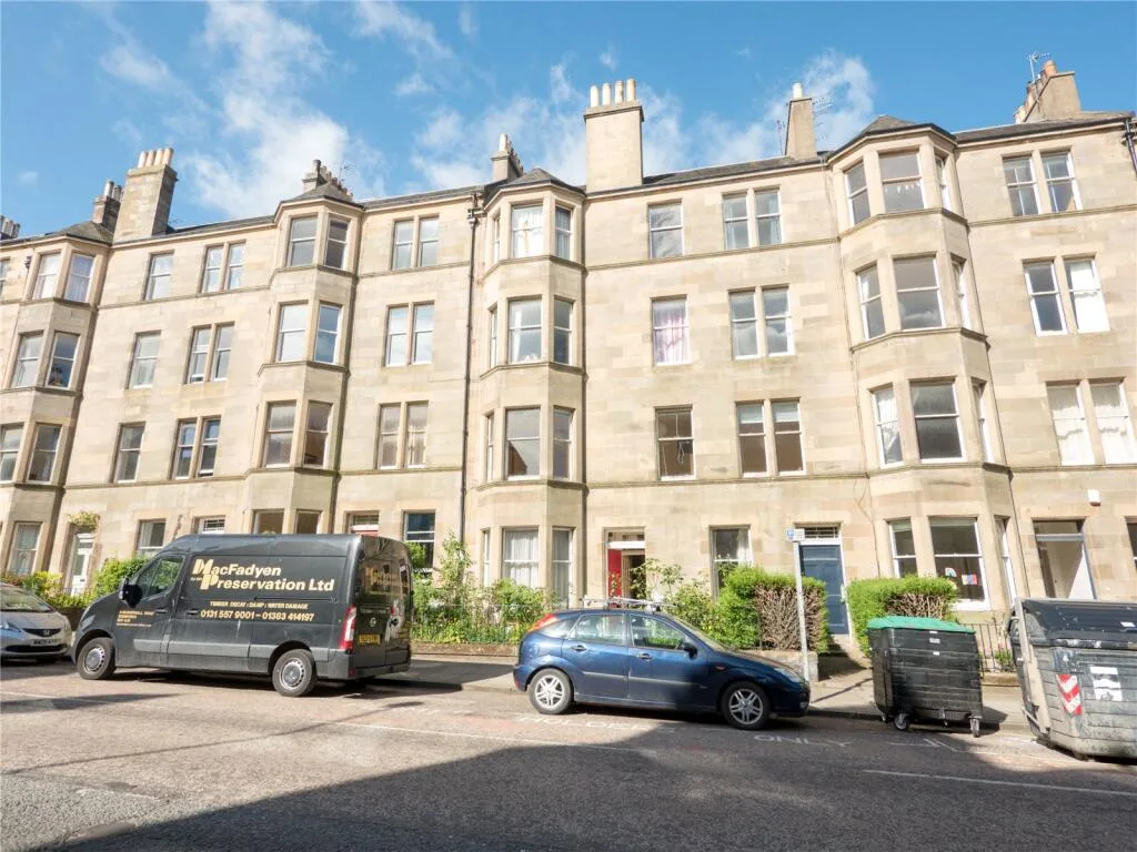4 bedroom flat for rent