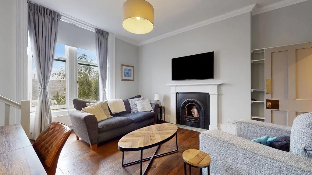 2 bedroom flat for rent