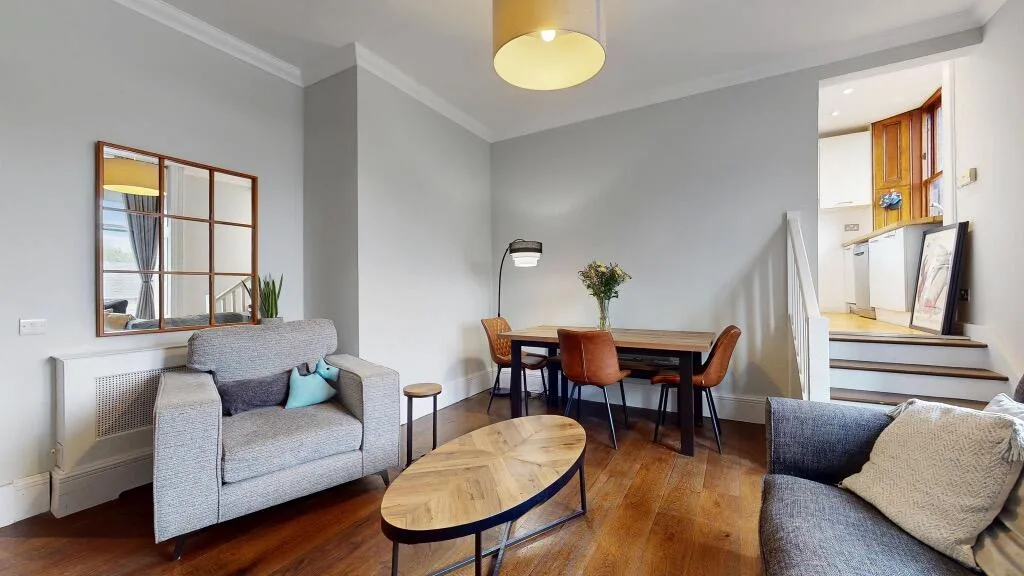 2 bedroom flat for rent