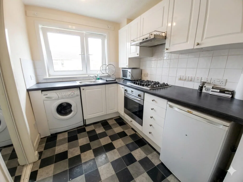 1 bedroom ground floor flat for rent