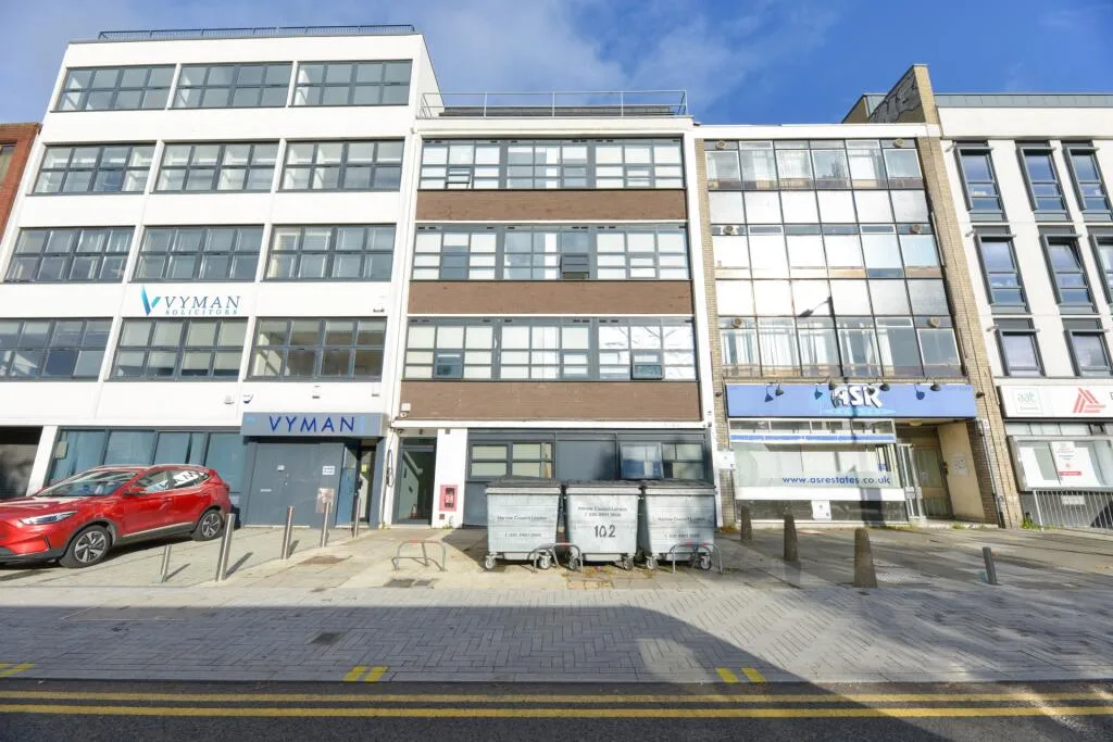 Studio flat for rent