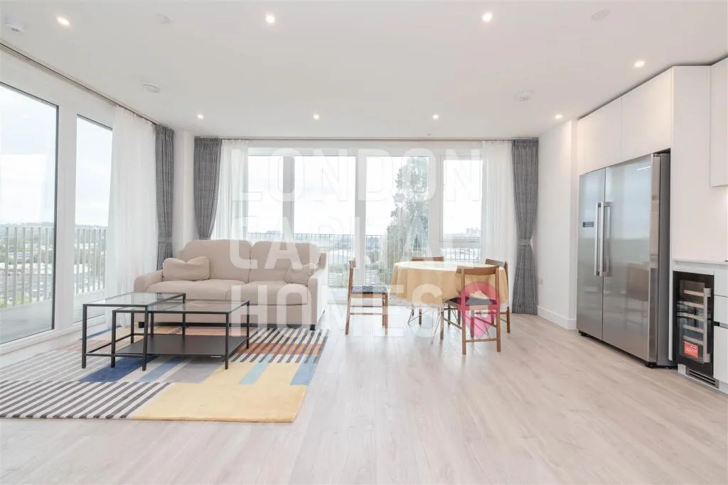 3 bedroom apartment for rent
