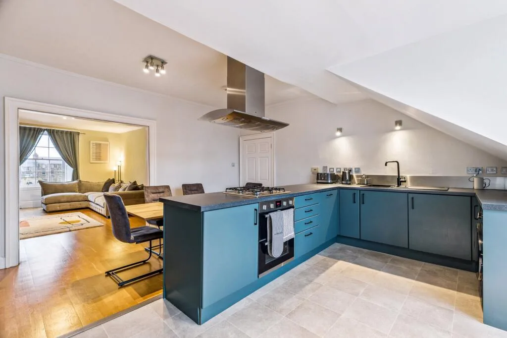 3 bedroom apartment for rent