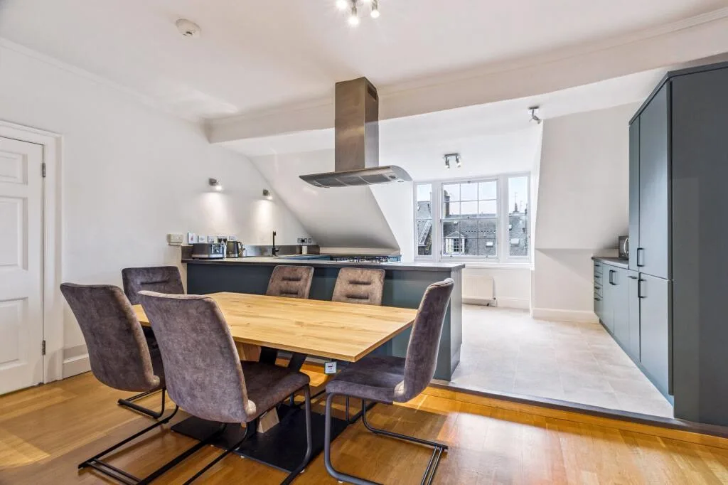 3 bedroom apartment for rent
