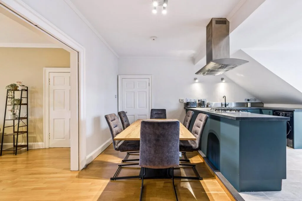 3 bedroom apartment for rent