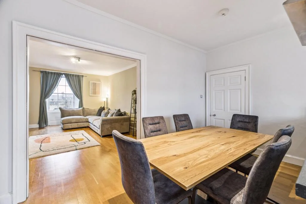 3 bedroom apartment for rent
