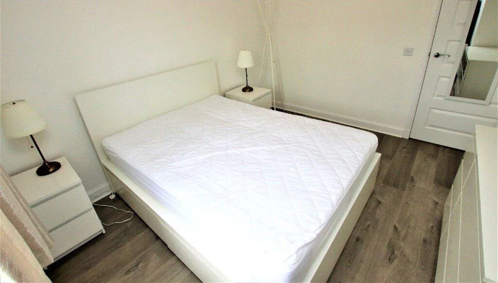2 bedroom house for rent