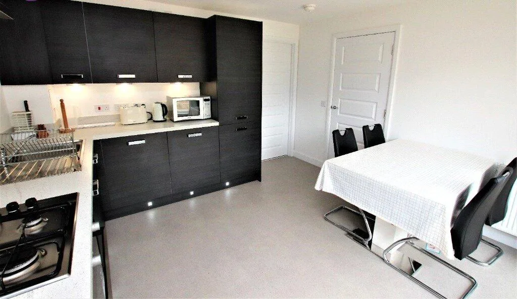 2 bedroom house for rent