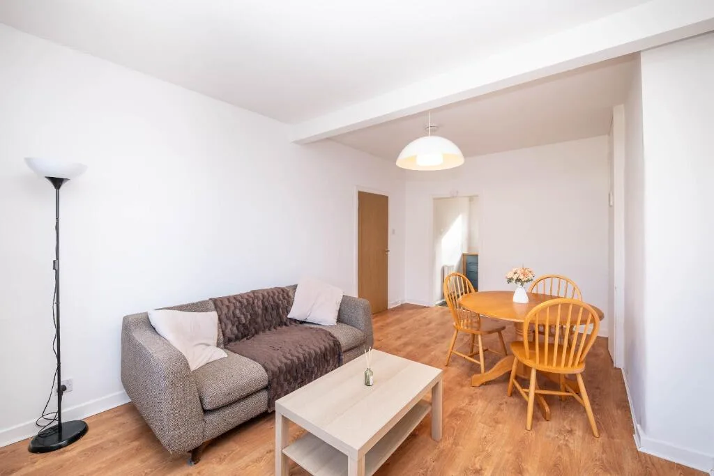 2 bedroom villa for rent