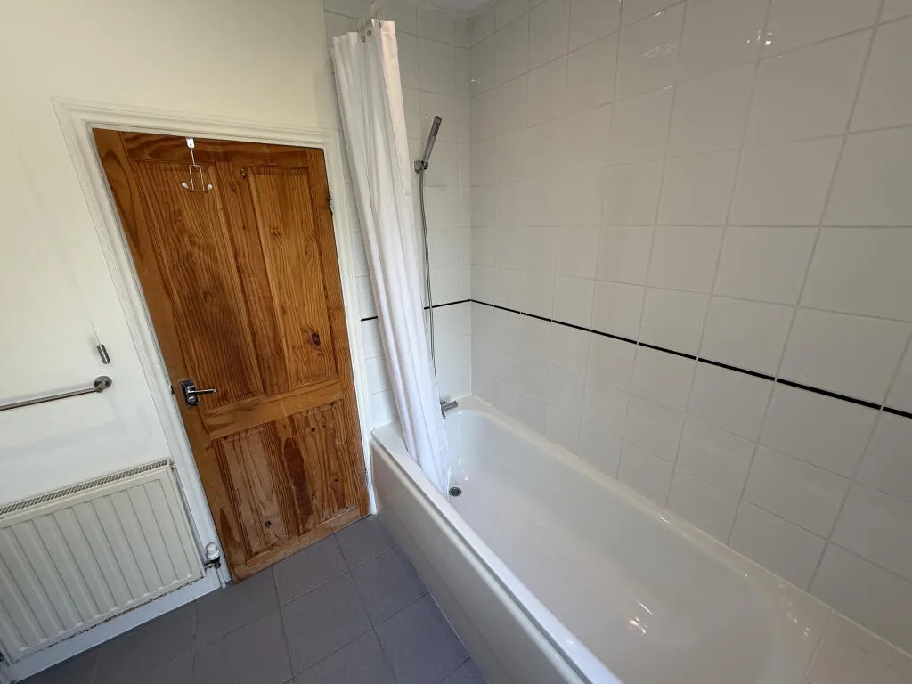 2 bedroom duplex for rent