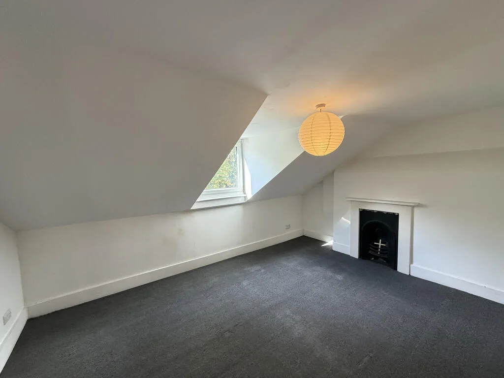 2 bedroom duplex for rent