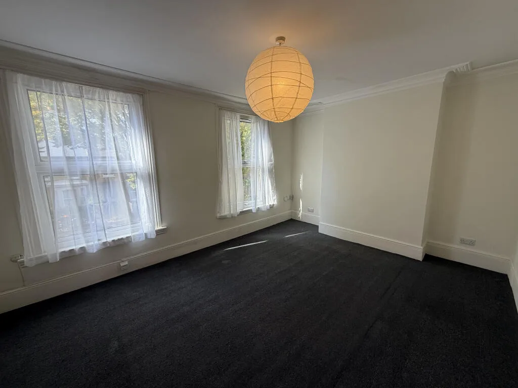 2 bedroom duplex for rent