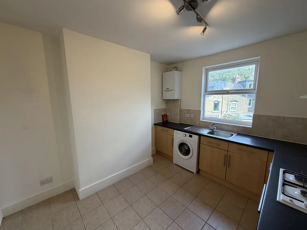 2 bedroom duplex for rent