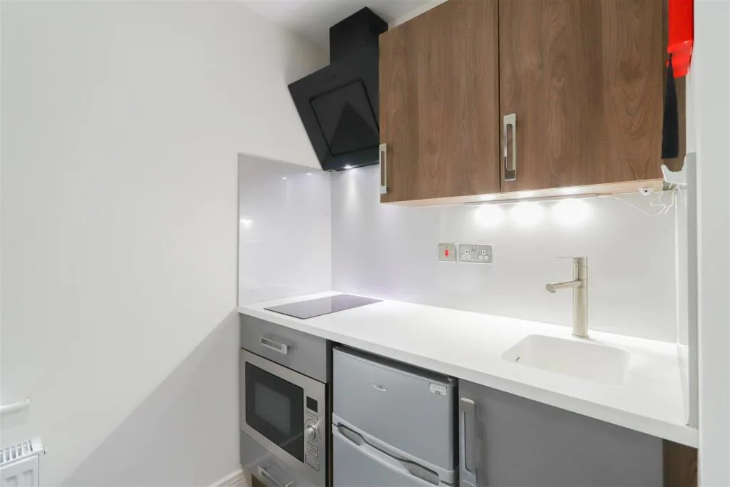 Studio flat for rent