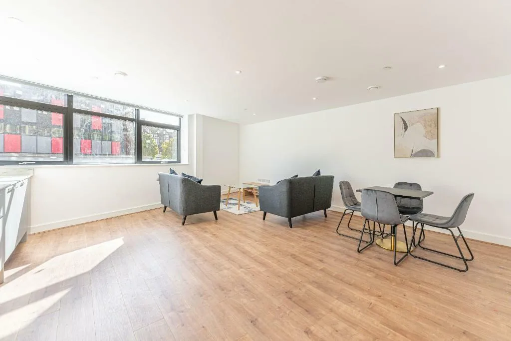 2 bedroom duplex for rent