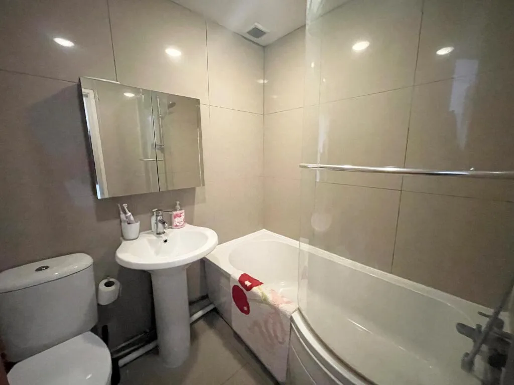 2 bedroom flat for rent