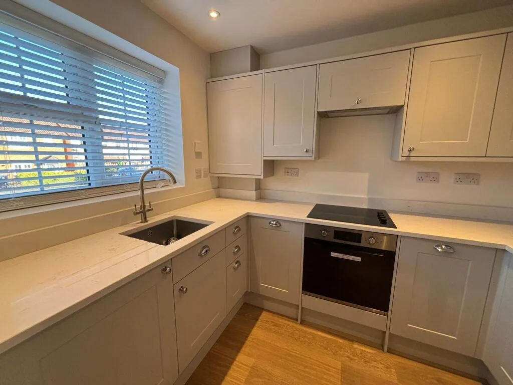 2 bedroom house for rent