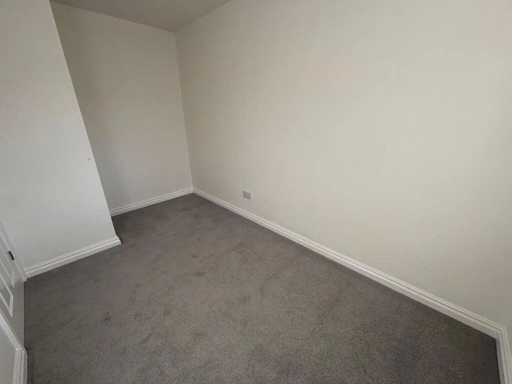 2 bedroom house for rent