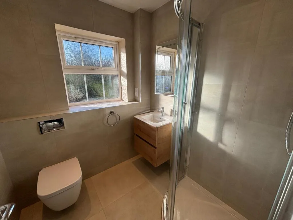 2 bedroom house for rent