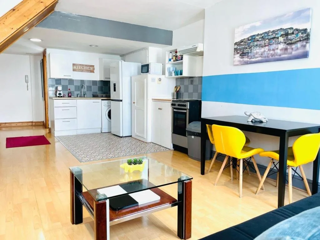 1 bedroom maisonette for rent